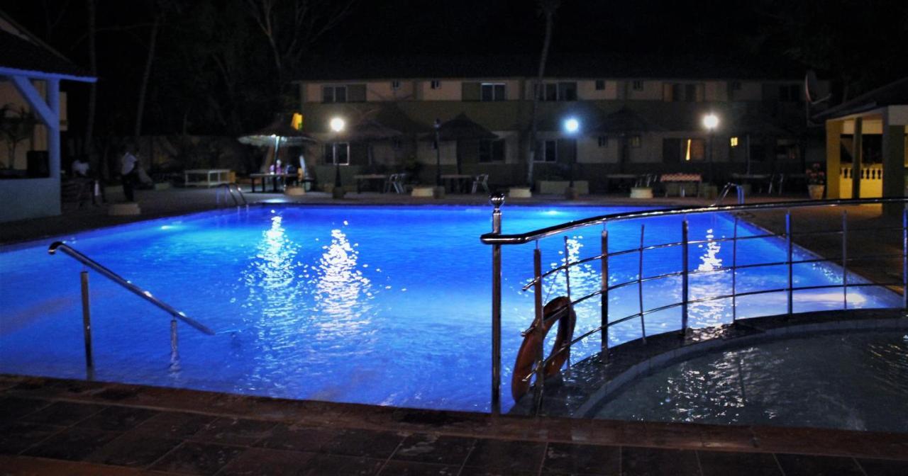 Badala Park Hotel Коту Экстерьер фото