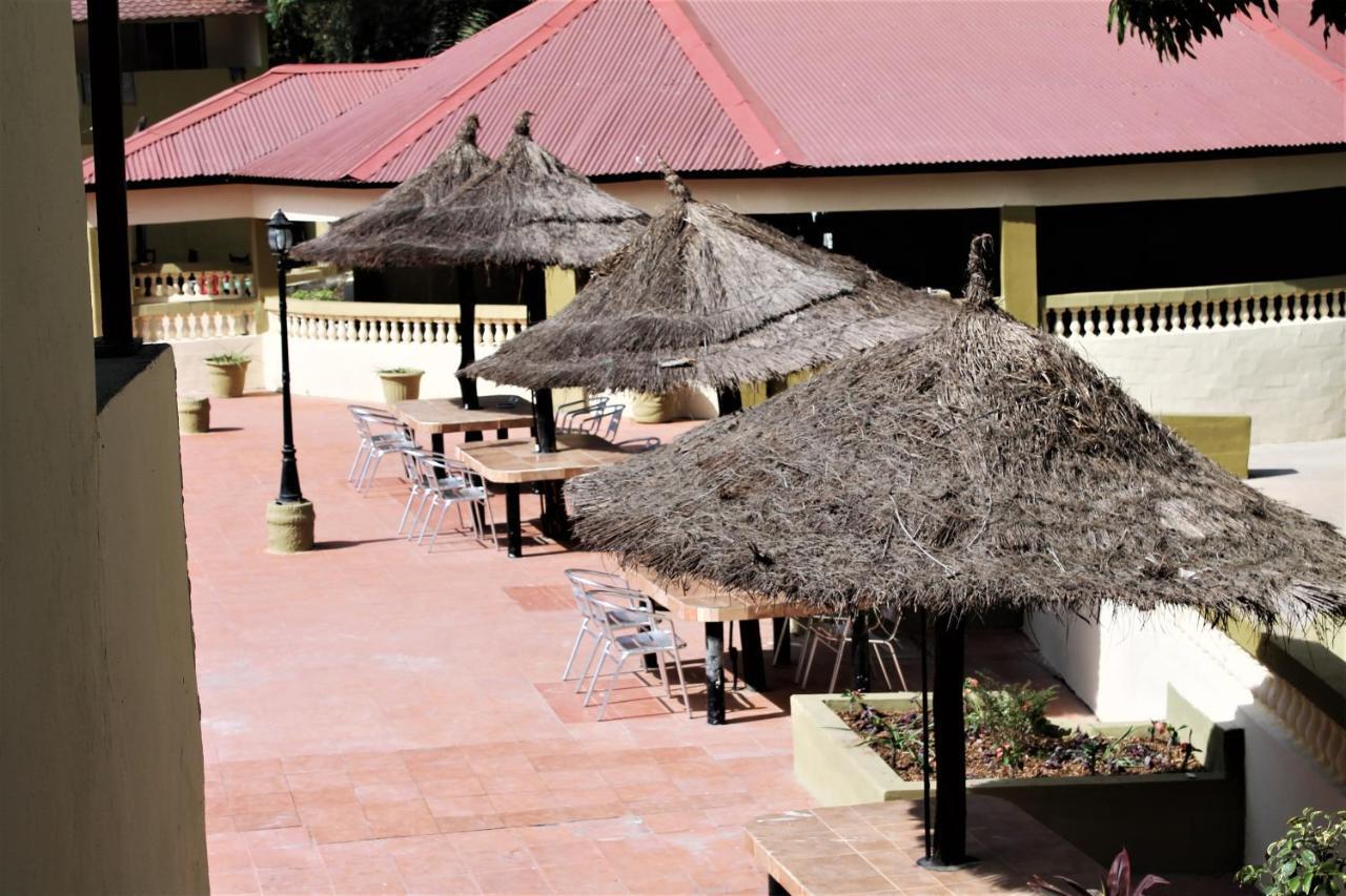 Badala Park Hotel Коту Экстерьер фото